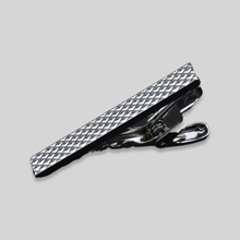 Load image into Gallery viewer, TIE CLIP - CHROME